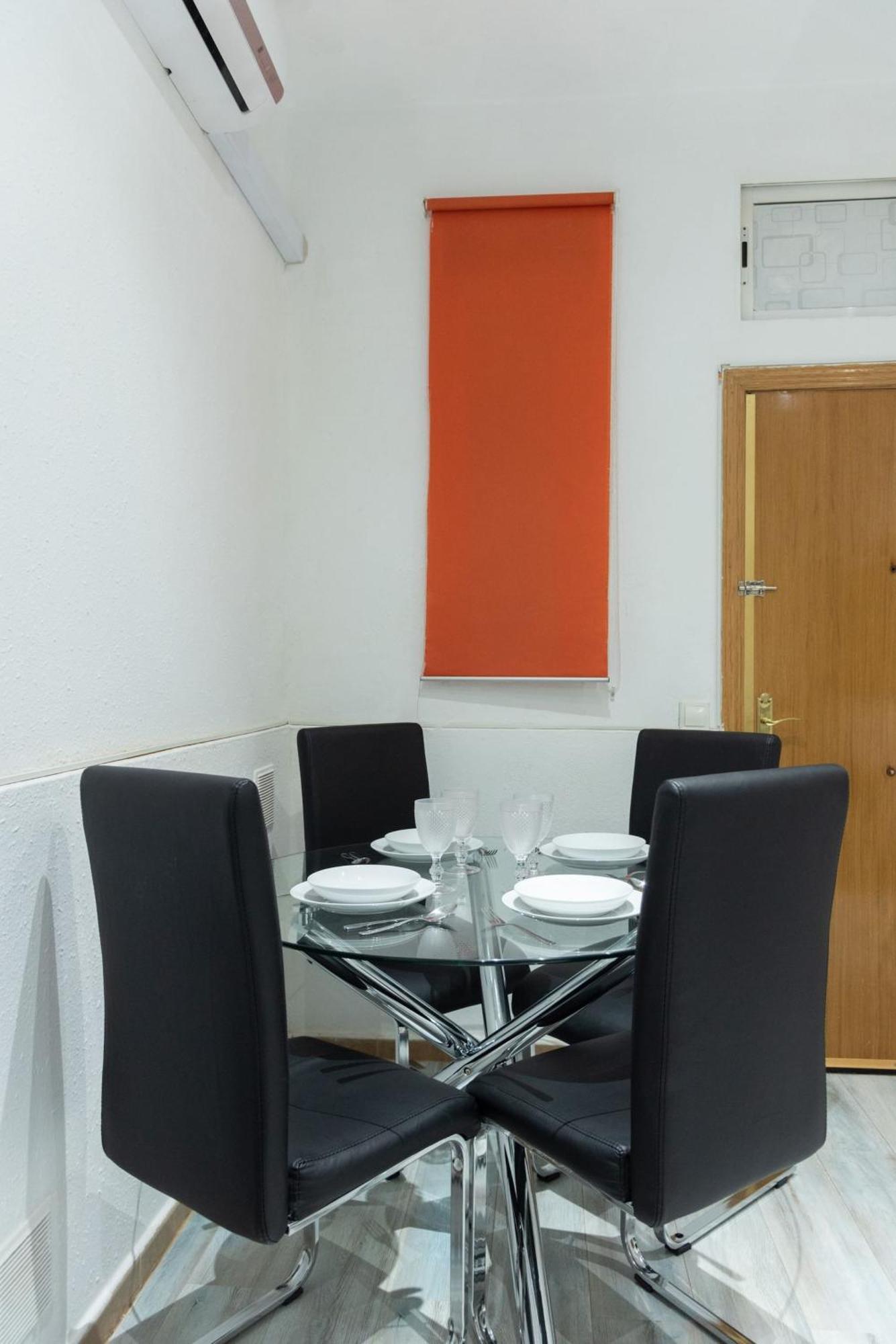 Apartamentos Day Madrid Luna Centro Gran Via Sol Malasana エクステリア 写真