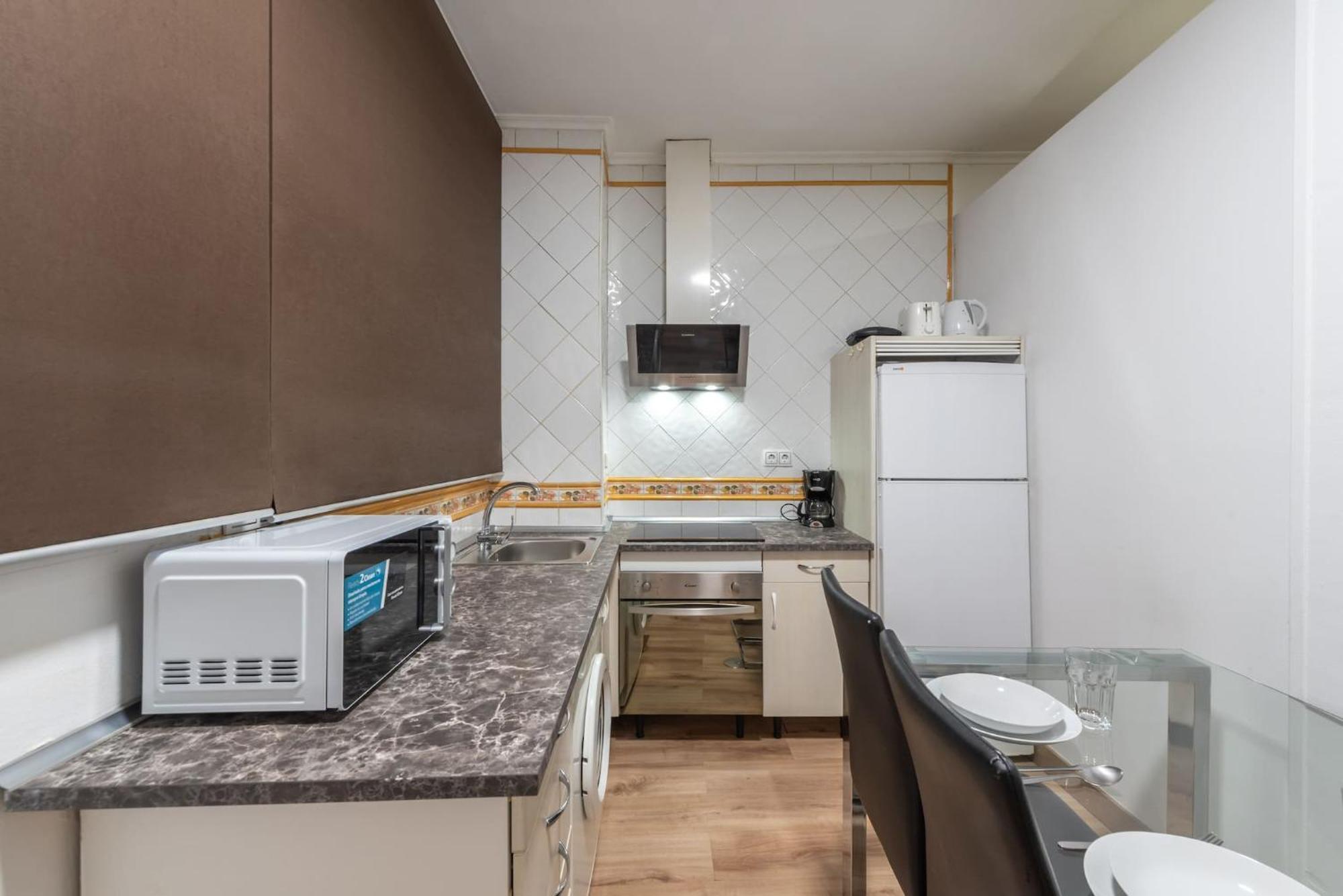 Apartamentos Day Madrid Luna Centro Gran Via Sol Malasana エクステリア 写真